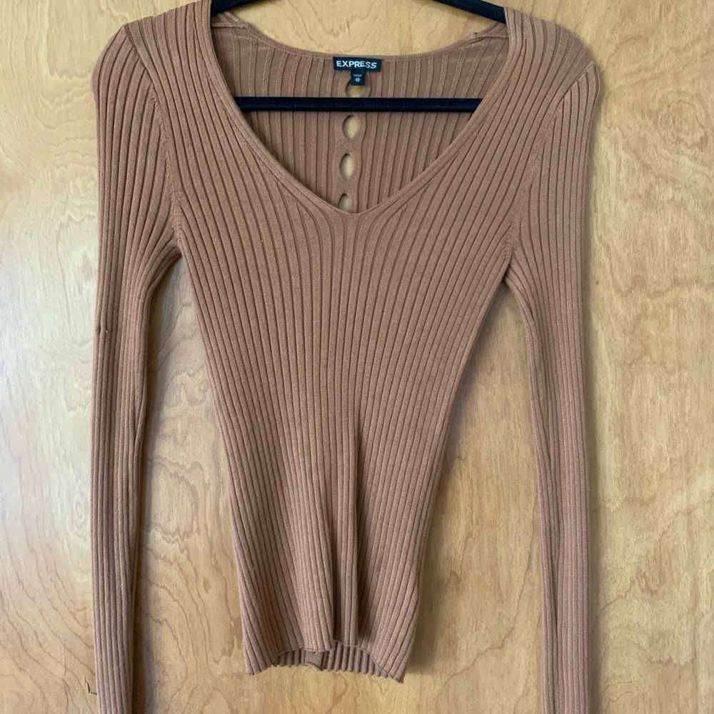 Express Long sleeve ribbed “sweater” top